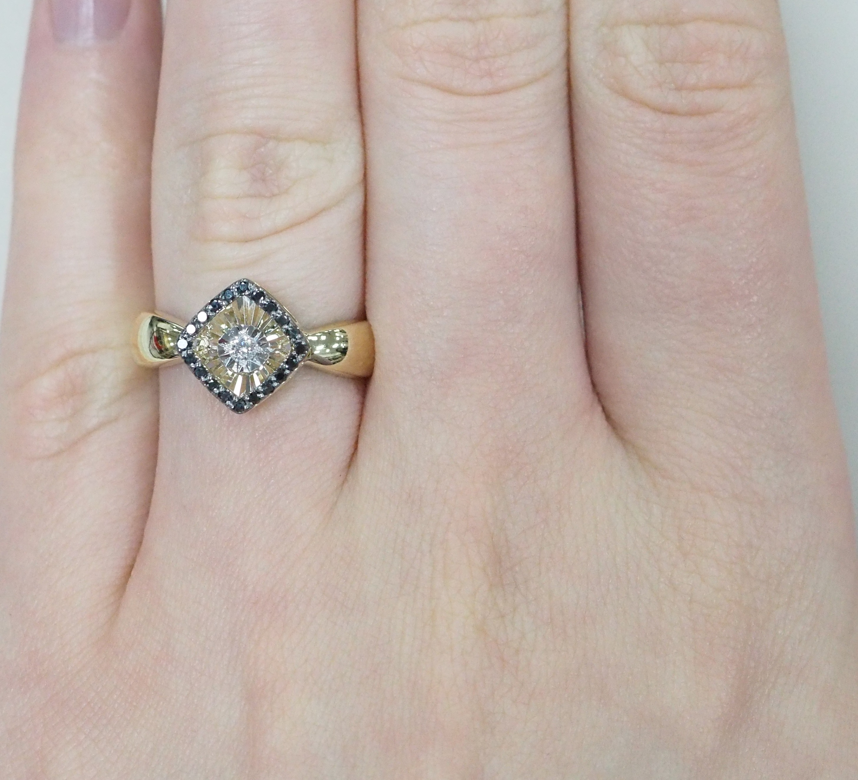 10311-000933 Кольцо (Au 585)